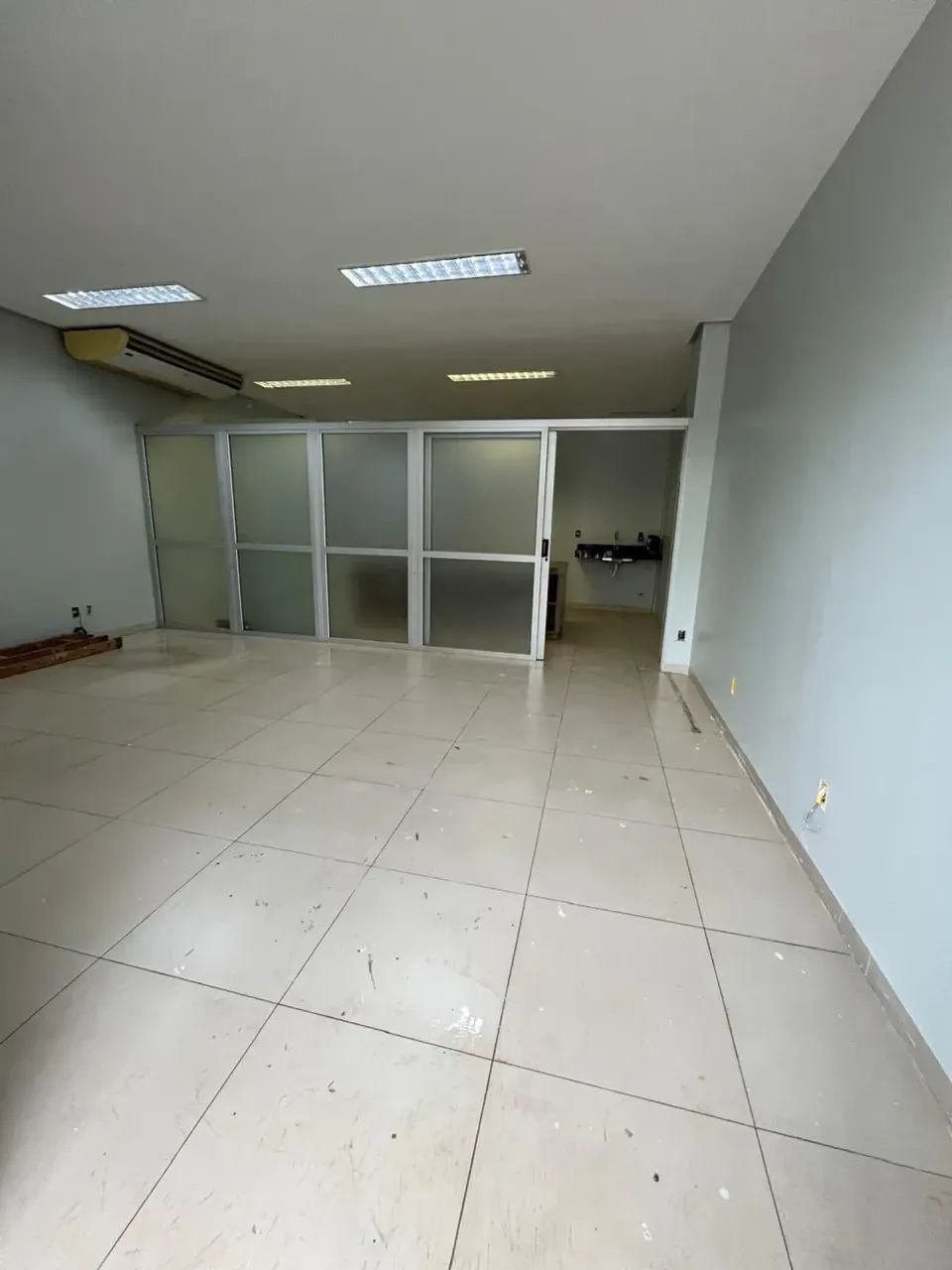 Alugo Sala Comercial 60 m² Centro - Gurupi - TO - Foto 5