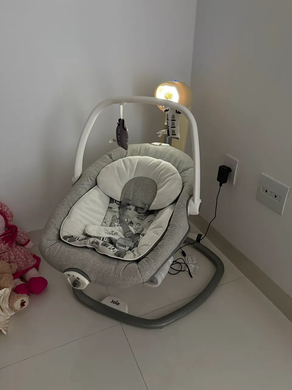 Cadeirinha de balanço elétrica  - Foto 3