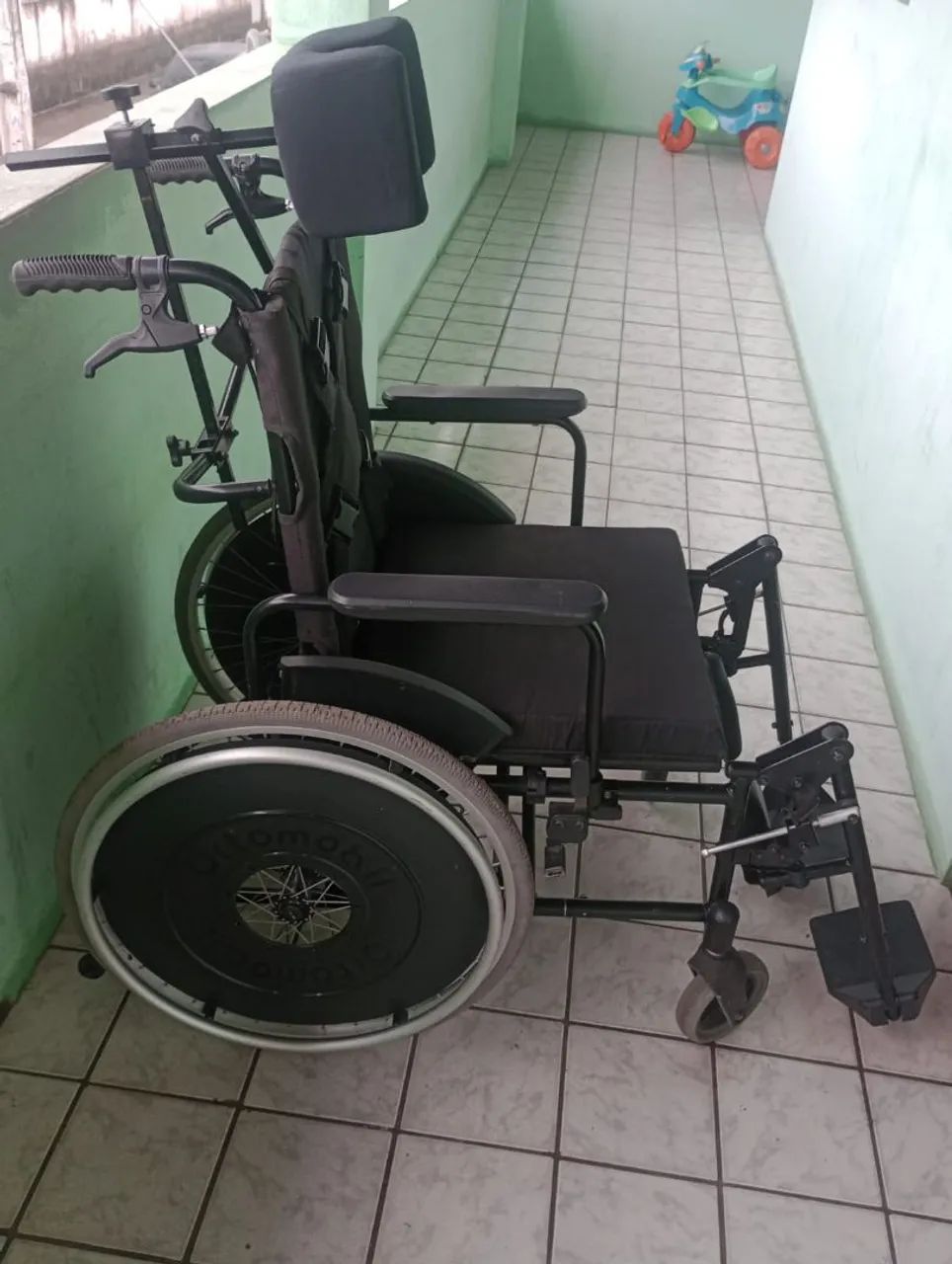 Cadeira de rodas  - Foto 2
