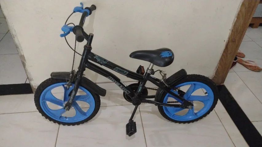 Bicicleta infantil azul