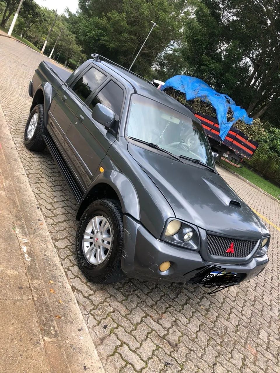 Mitsubishi L200 L200 SPORT HPE 2.5 4X4 CD DTI DIES. MEC. 2004
