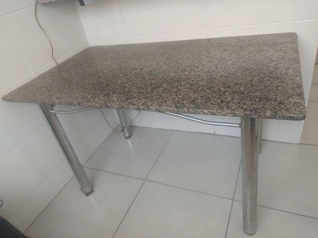 Mesa Granito pés cromados  - Foto 2
