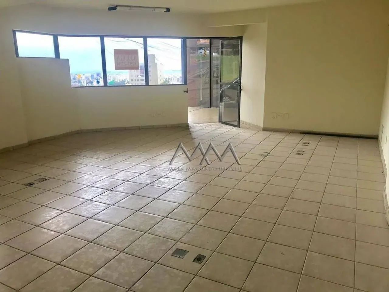 Loja Comercial para Locação no Estoril - Foto 2