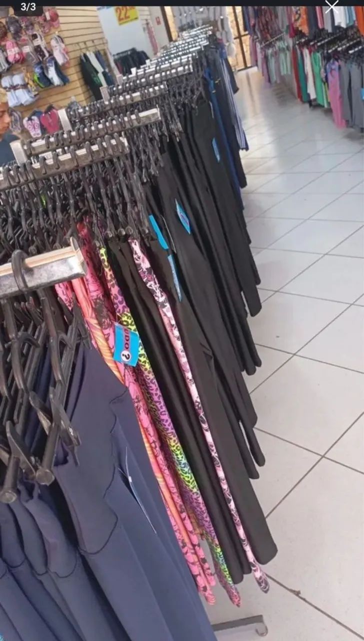 Araras de Roupas Loja - Foto 2