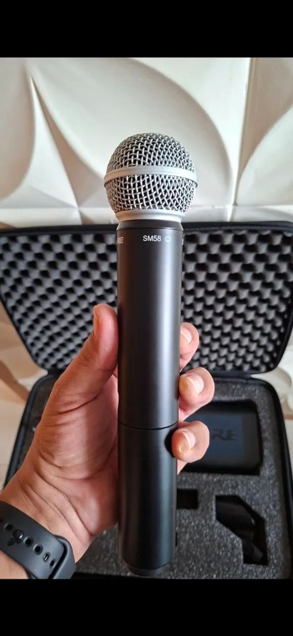Microfone Shure SM58 sem fio estado de novíssimo!o de - Microfones