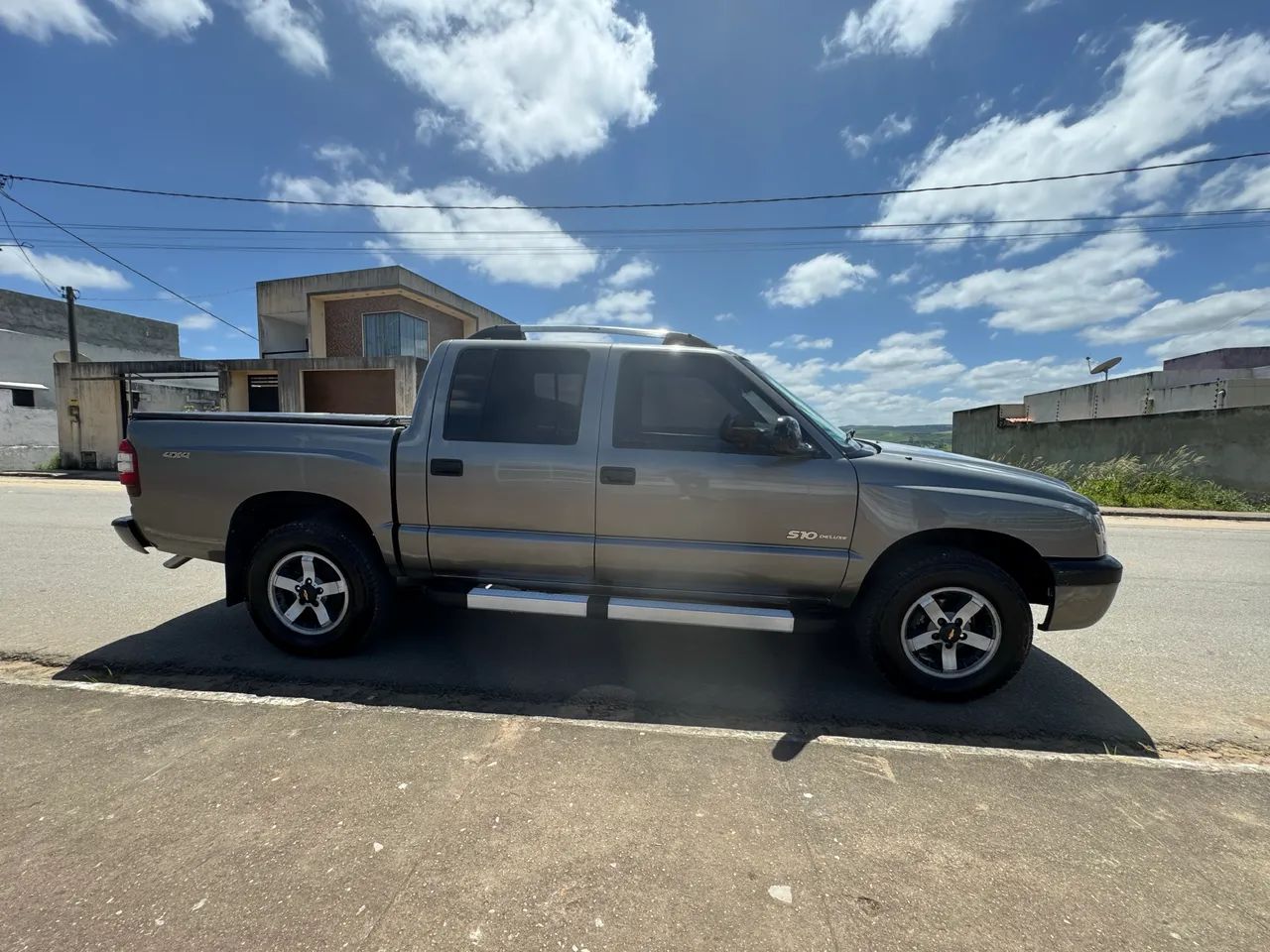Chevrolet S10 S10 Pick-Up Exec. 2.8 4x4 CD TB Int.Dies 2004