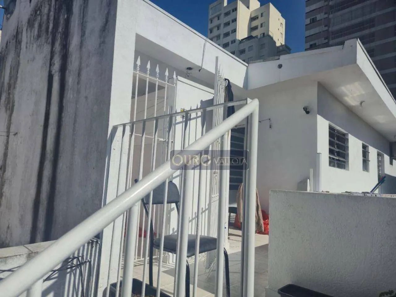 Terreno com 4 casas (3 alugadas) - Foto 5