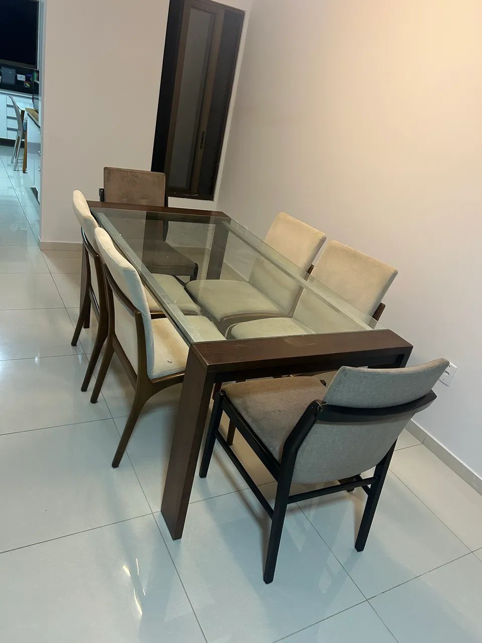 Mesa de jantar com 6 cadeiras  - Foto 3