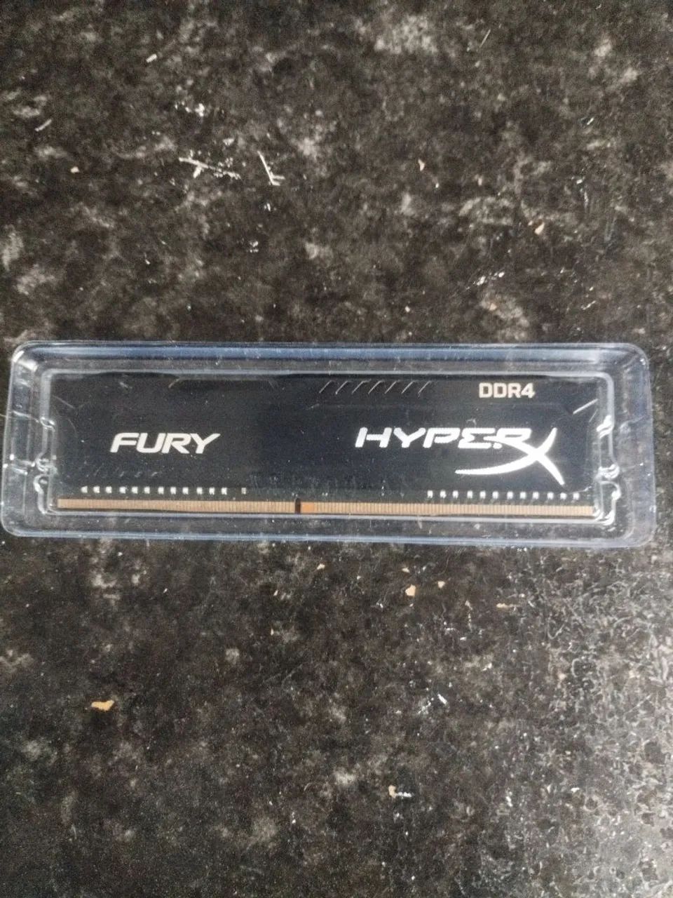 Memória Hyperx Fury RAM DDR4 8Gb com discipador.