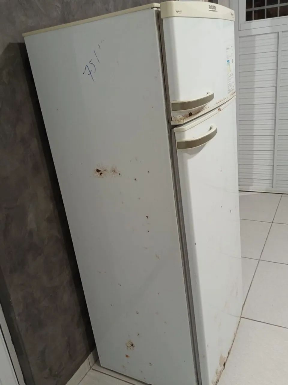Geladeira Dako Usada R$390,00 - Foto 2