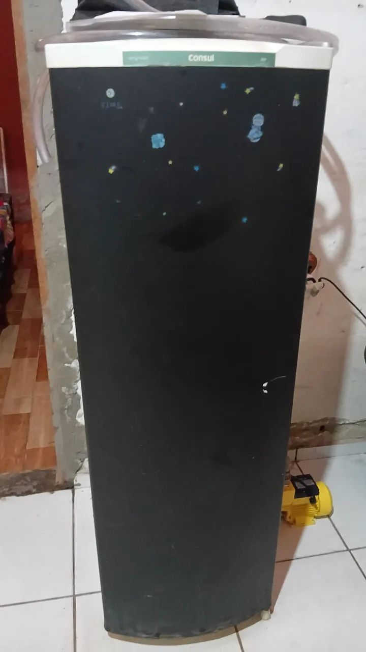 Vendo geladeira cônsul