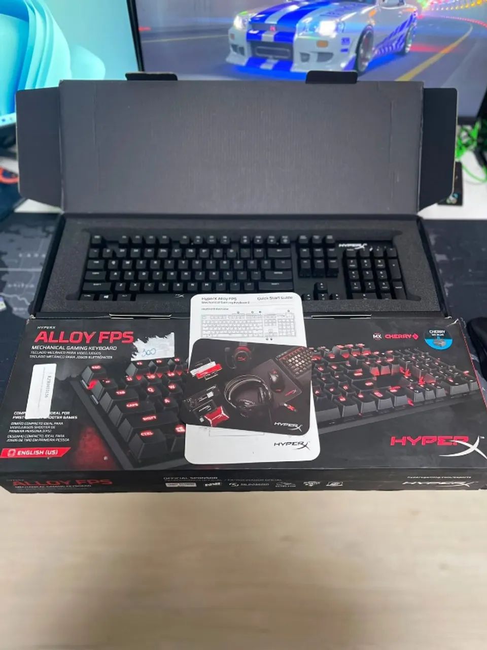 Teclado Hyperx Alloy Fps Cor Preto Com Luz Vermelho