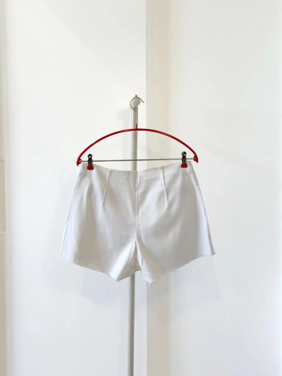 Short branco Thelure 38