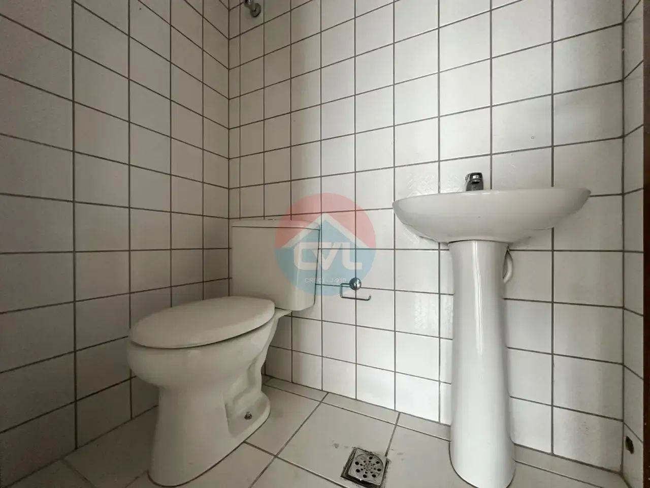 CUIABA OFFICE TOWER LOCALIZADO NO BOSQUE DA SAÚDE: SALA COM APROXIMADAMENTE 60M² EM ÓTIMA  - Foto 5
