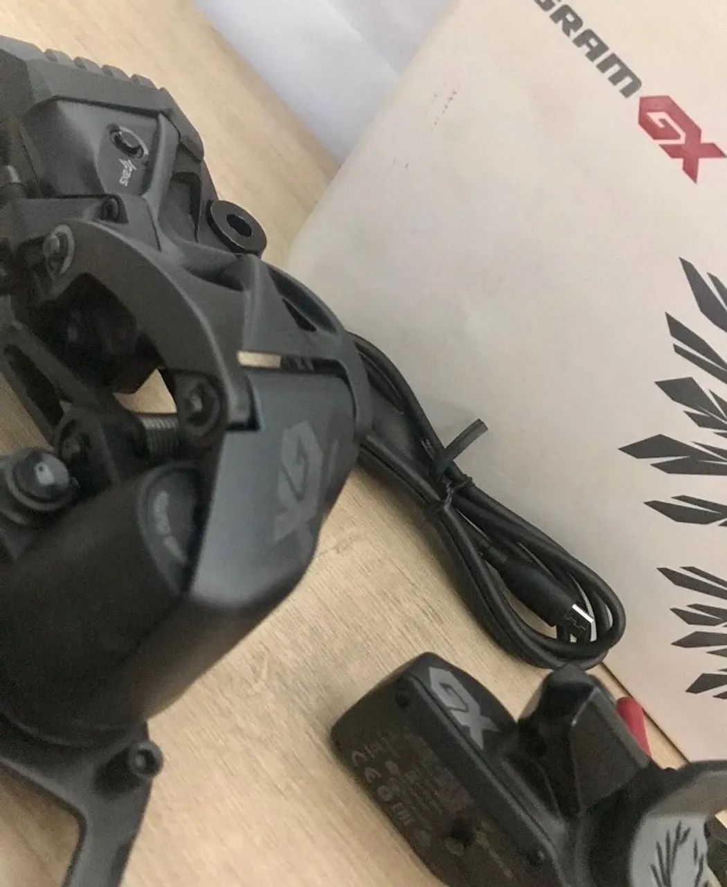 Câmbio Sram GX eletrônico axs kit completo na caixa  - Foto 2
