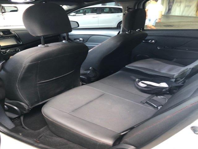 Renault Sandero - Foto 3