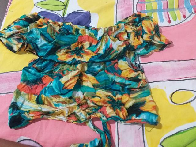 Vendo essas 3 blusas - Foto 3