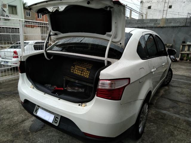 Gran Siena Attractive 1.4 8v 2015 GNV 3ºG 16m³ - Foto 12