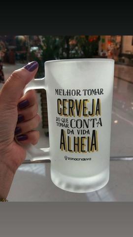 Canecas,copos longe, taças. tudo com a sua logo com a sua cara