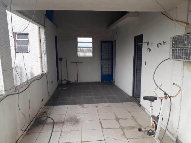 Vendo Casa e uma loja na Estrada do Realengo em Realengo - Foto 15