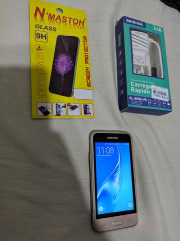 Celular Samsung j1 normal NOVO