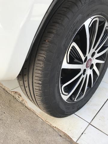 Fiat Punto essence Dualogic 1.6 16v 15/16 R$= 38,000 - Foto 10