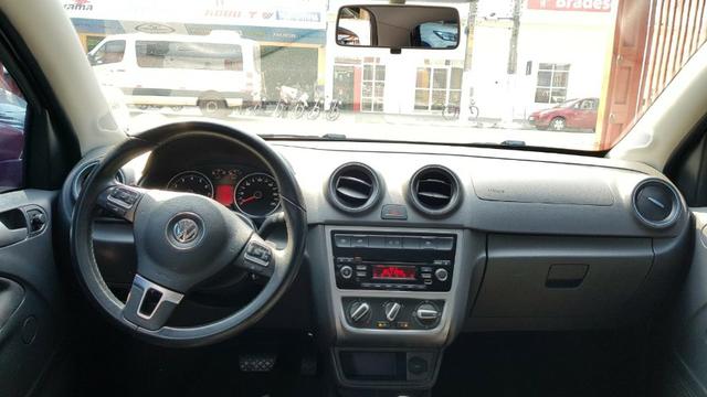 VW Gol Imotion Confortline 1.6 Flex - Foto 5
