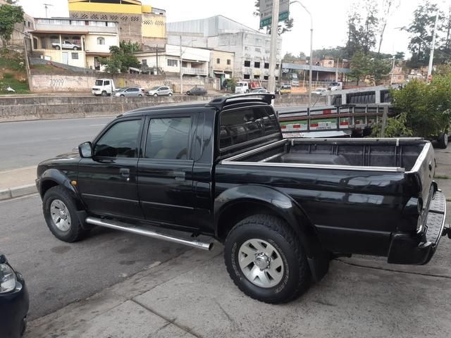 L.200 Sport Ano.2005 diesel Câmbio manual Completa 4x4 - Foto 6