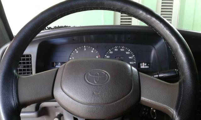 Toyota Hillux 2.8 Diesel 4x4 2001 - Somente Wattsapp * - Foto 11