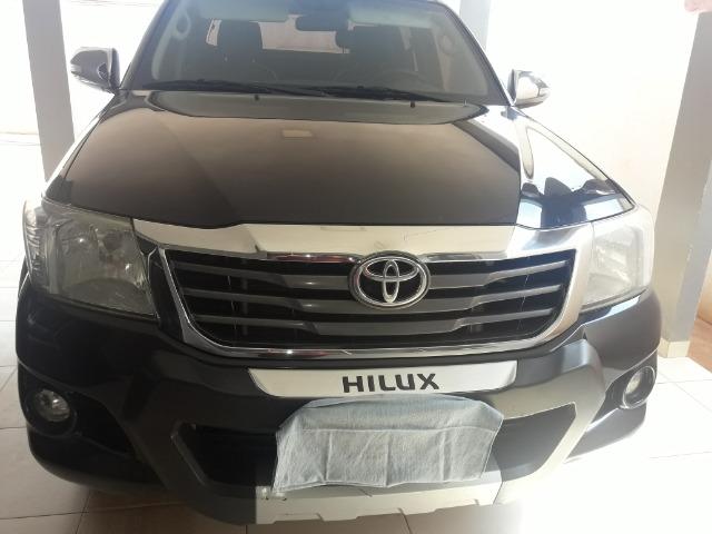 Hilux srv 4x4 flex automática ano 2014