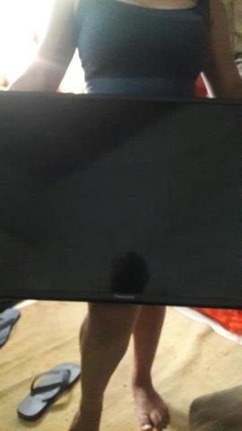 Tv 32 polega esmart pra retira a peça ou arrumar a tela - Foto 4
