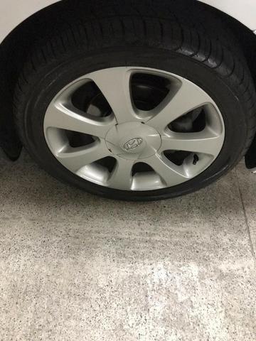 Hyundai Elantra 1.8 GLS - Foto 6