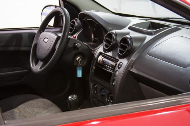 FORD FIESTA 1.6 8V FLEX 5P - Foto 16