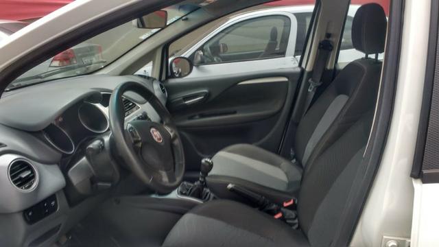 Punto Attractive Italia Completo 1.4 Flex 4 Portas Branco - Foto 7