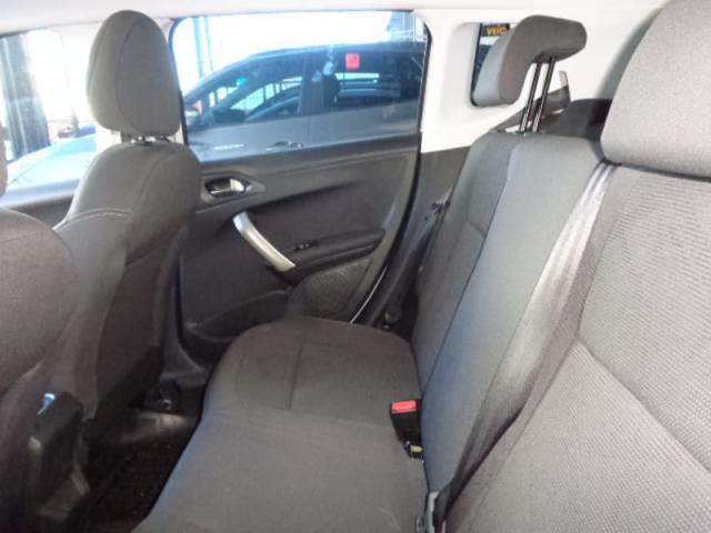 PEUGEOT 2008 ALLURE 1.6 AUTOMATICO 2017 - Foto 12