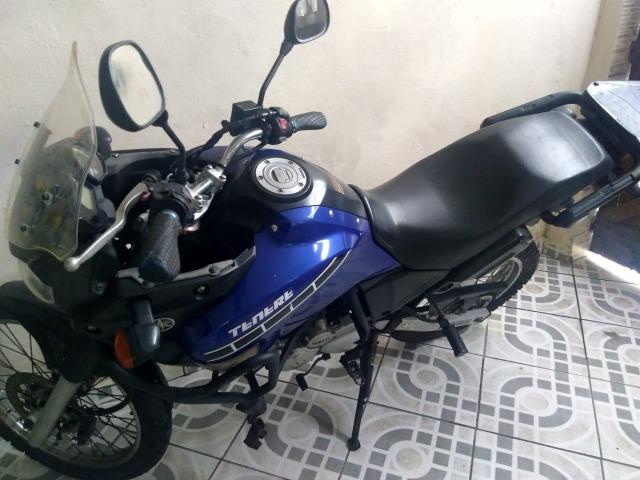 Moto Teneré 250 2014