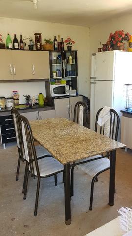 Vende-se Casa com terreno grande, com estrutura para sobrado - Foto 8