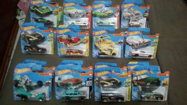 Carrinhos Hot Wheels - Foto 4