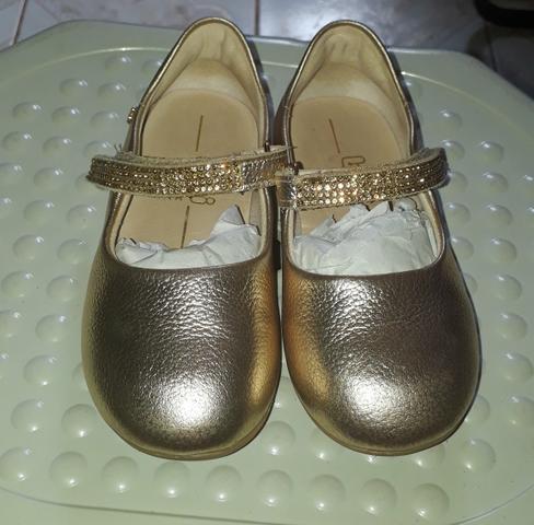 Vendo sapato infantil