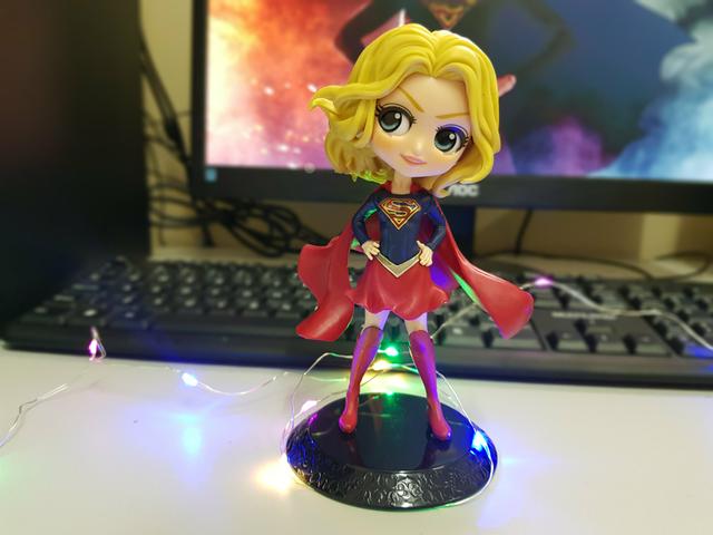 Qposket supergirl