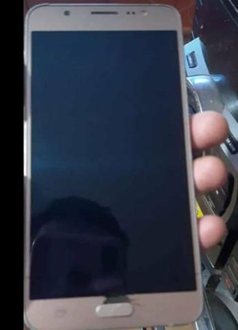 Celular j7 metal