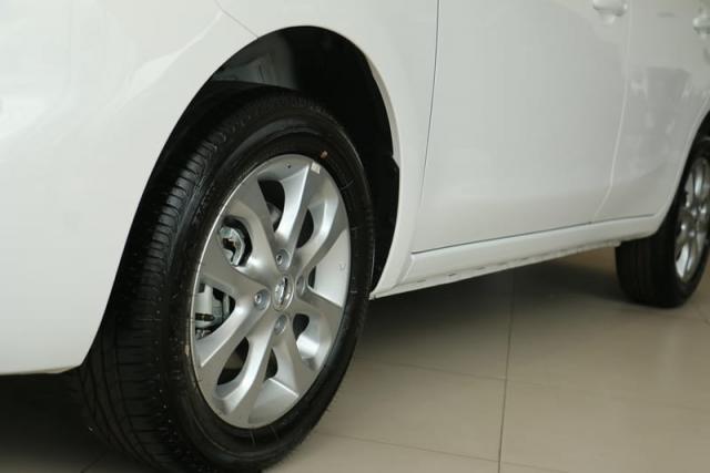 NISSAN MARCH 1.0 SV 2020 - Foto 3