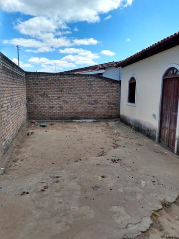 Casa com 5 cômodos toda no azulejo 70,000 $