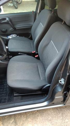 Corsa sedã 14/15 - Foto 2