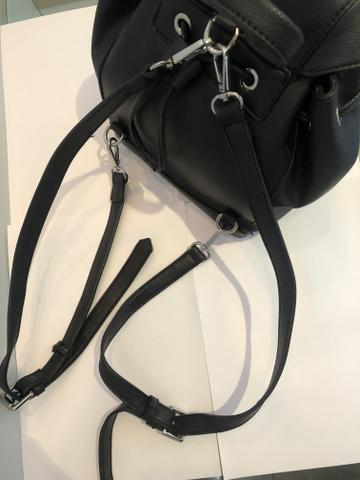 Mochila Média Feminina - Foto 4