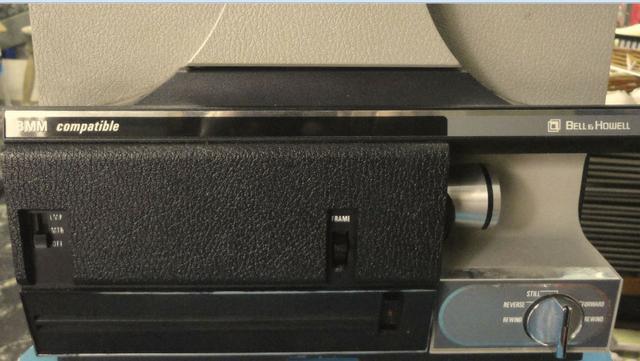 Projetor Bell e Howell