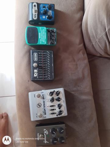 Vendo pedais top e sem marcas de uso - Foto 2