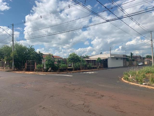 Terreno de Esquina no Ipiranga próximo a Rua Tapajós