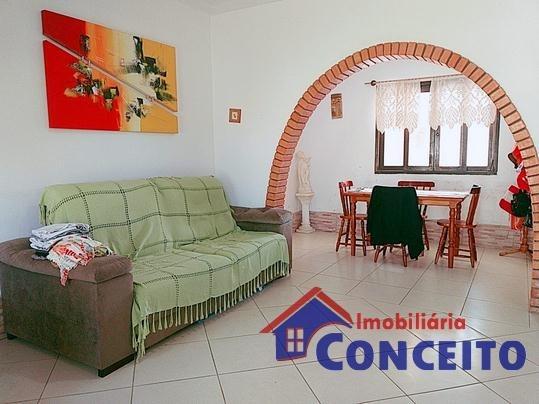 C06 - Belo sobrado em ótima região a 100 metros do mar - Foto 13