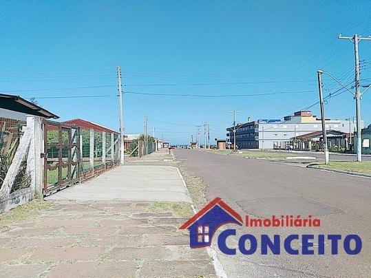 C24 - Ótima residência de laje a 150 metros do mar - Foto 2